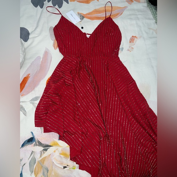 Lovers + Friends Midi Caterina Dress Beaded Embellished
Red Hi Low V Neck XS - Picture 6 of 9